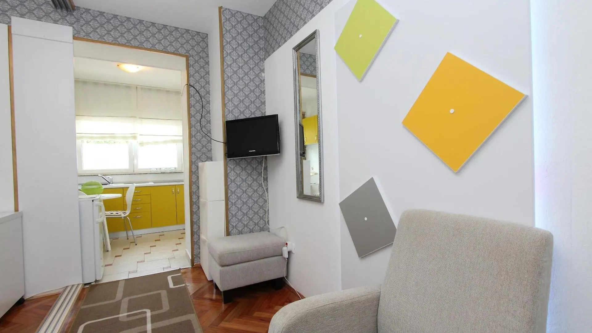 Apartments Tijana Ρόβινι