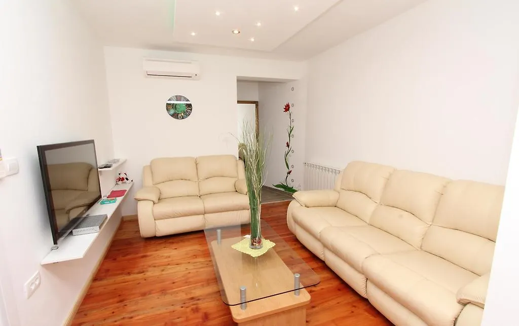 Apartments Tijana Ρόβινι Κροατία