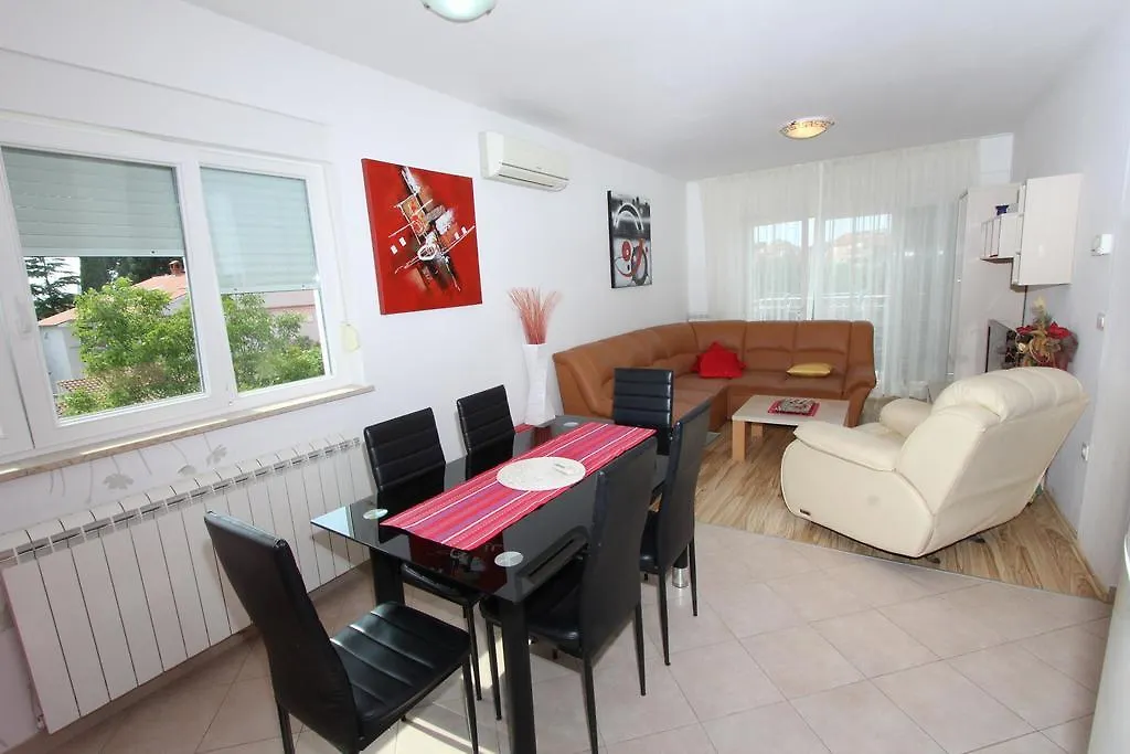Apartments Tijana Ρόβινι 0*,  Κροατία