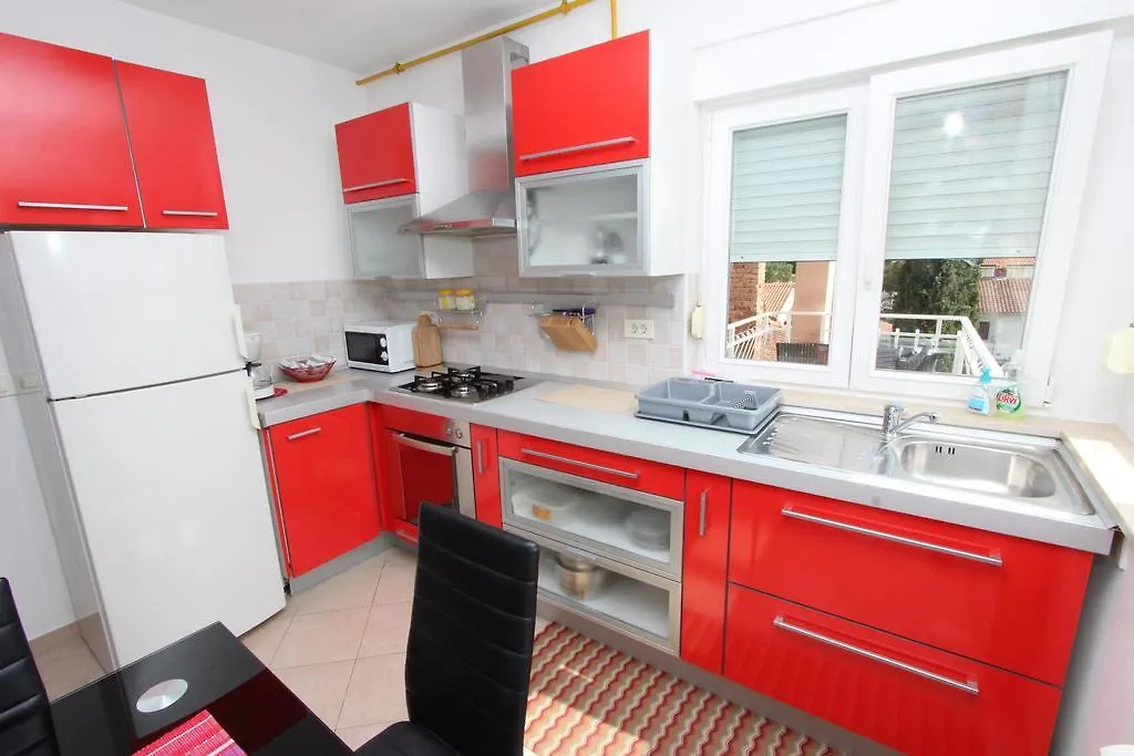 Apartments Tijana Ρόβινι